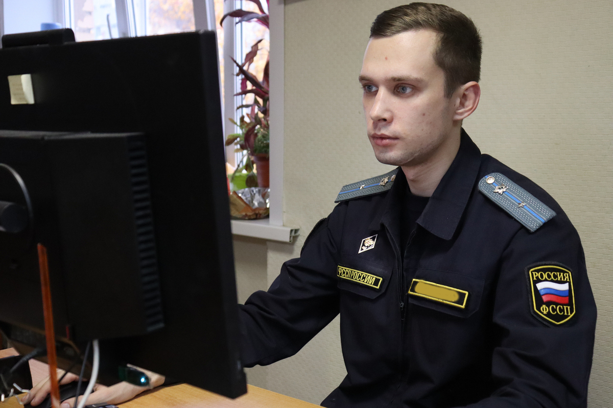 Приставы Самарской области взыскали с мошенника полтора миллиона рублей