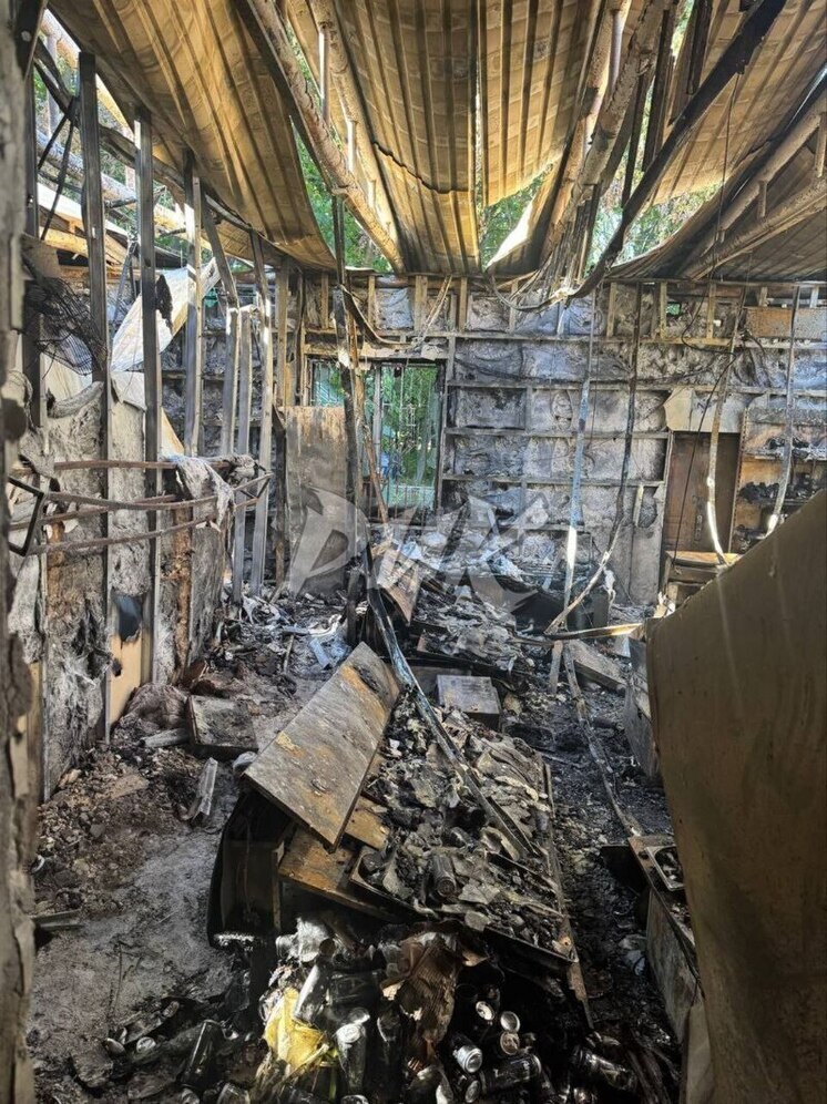 В Горловке в результате атаки дрона уничтожен магазин