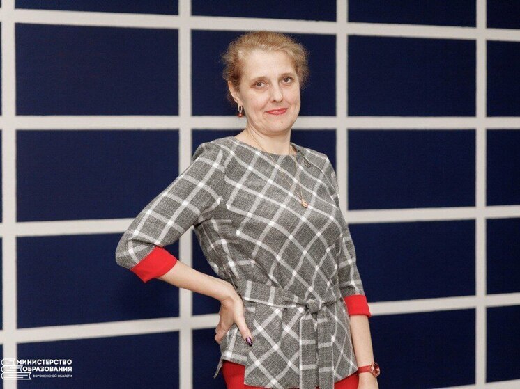Работница гимназии Воронежа победила в региональном конкурсе «Педагог-психолог»