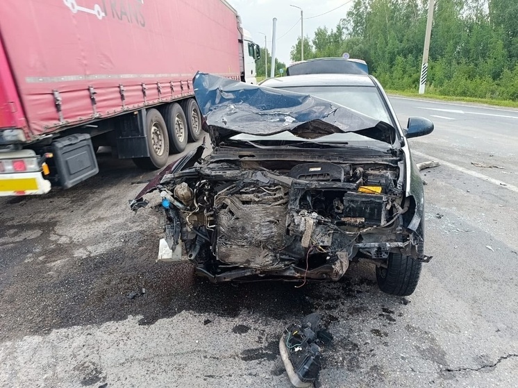 Hyundai и Toyota не поделили дорогу в Первомайском округе