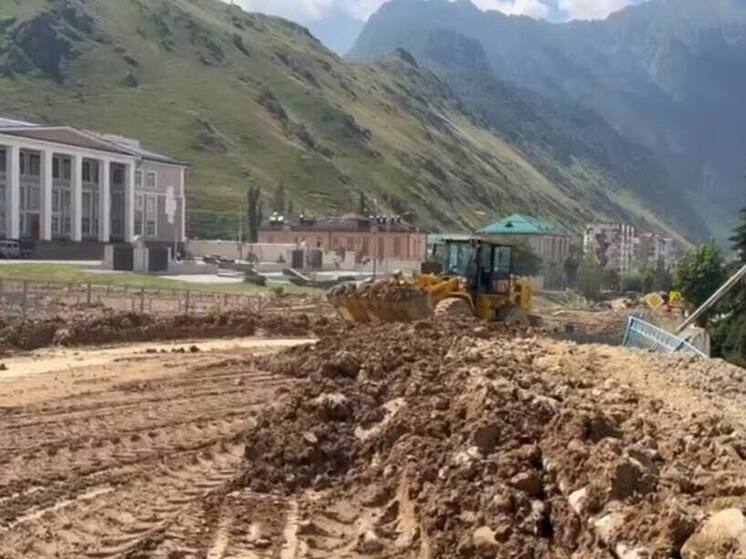 В КБР открыли мост федеральной трассы для пешеходов и спецтранспорта