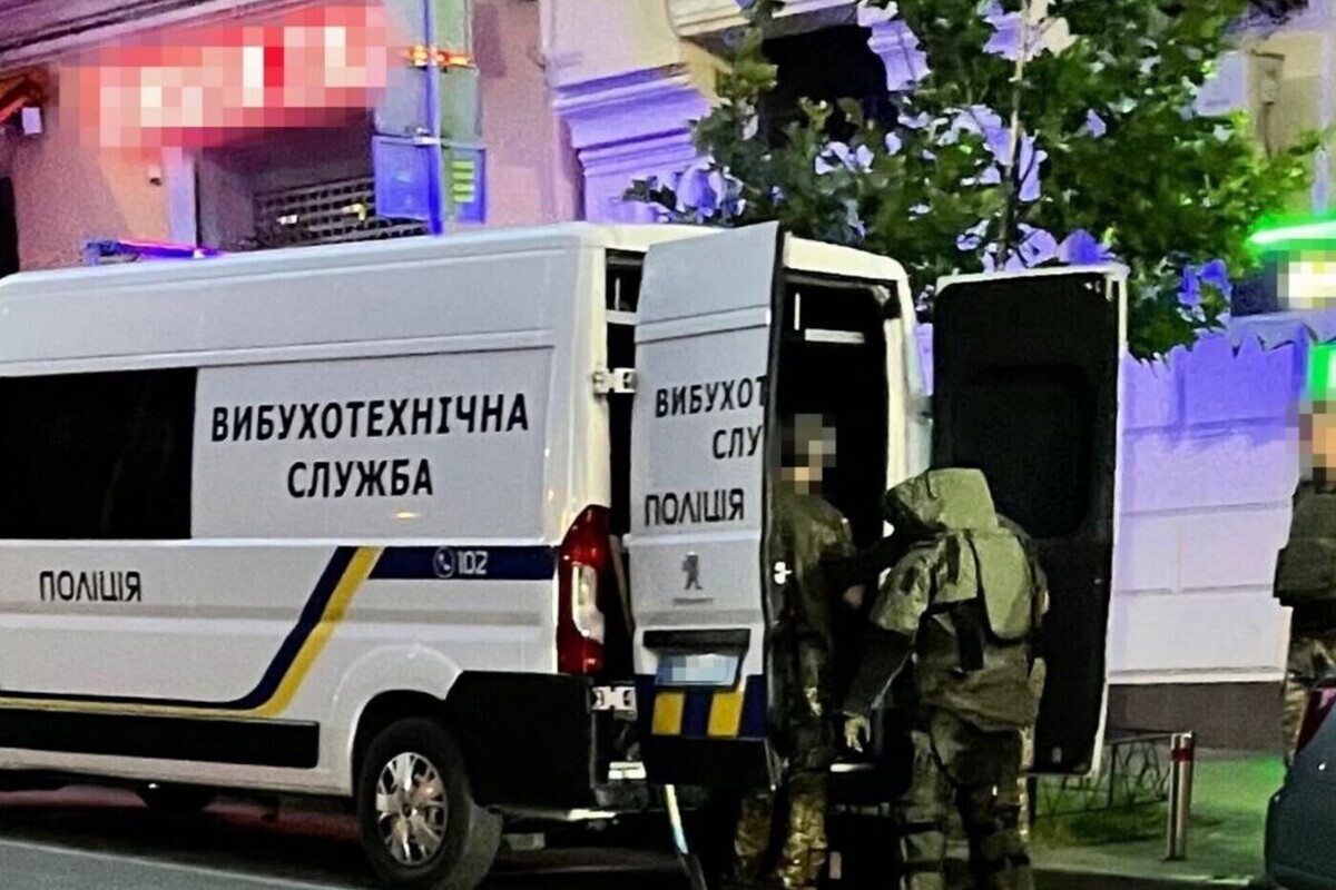 СБУ задержала принесшую две бомбы в кафе жительницу Киева