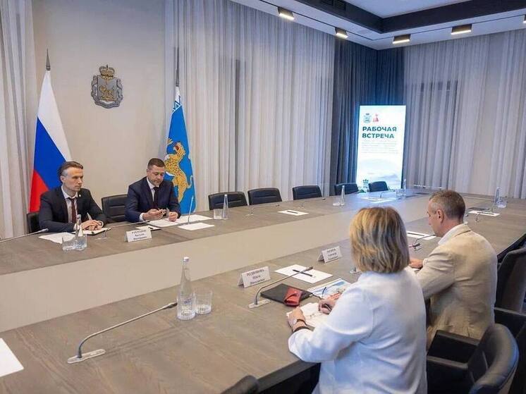 Вице-президент «Ростелекома» и губернатор Псковской области обсудили цифровое развитие региона