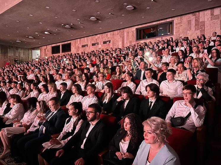 Минобр Ставрополья: в этом году в крае 79 100-балльных работ по ЕГЭ