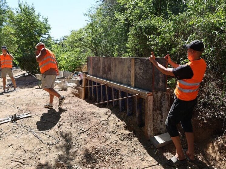 Новая экотропа в парке столицы Калмыкии будет сделана из лиственницы