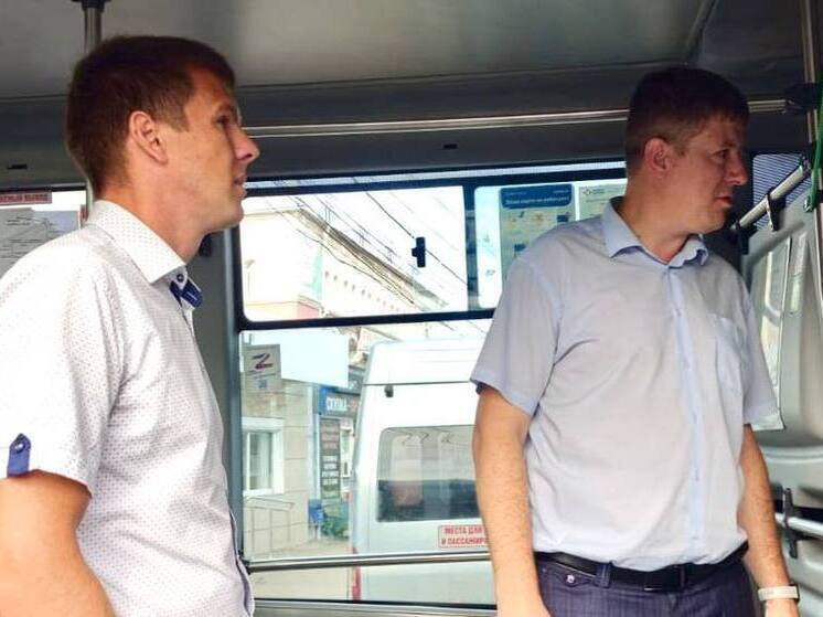 В энгельсских маршрутках проверили работу кондиционеров