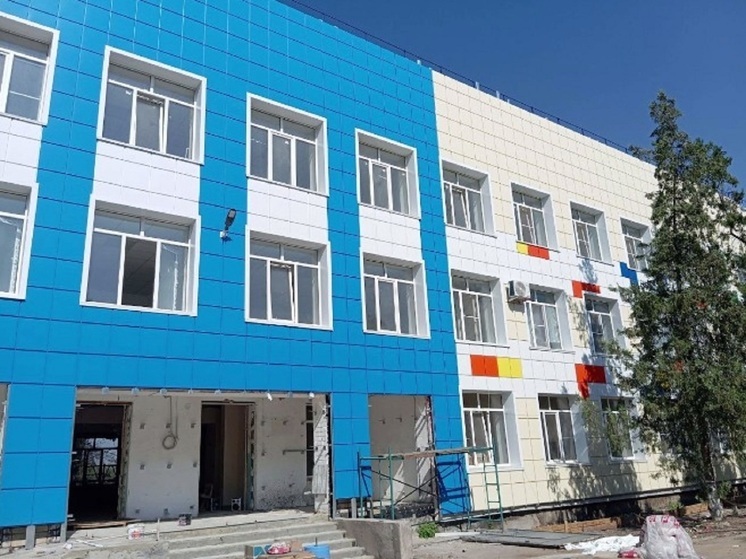 В школе райцентра Калмыкии продолжается капитальный ремонт