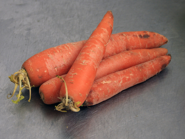 Врачи спасли малыша, подавившегося кусочком моркови