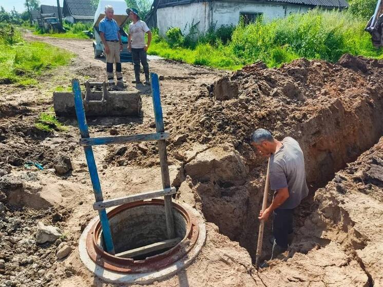 В Старой Руссе отремонтируют водовод в деревне Ивановское