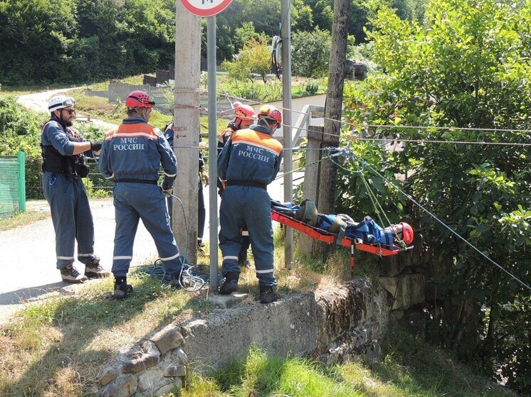В Лазаревском районе Сочи прошло учение по ликвидации последствий ЧС