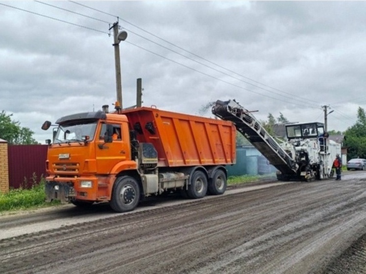 «Смоленскавтодор» активно ремонтирует дороги областного центра