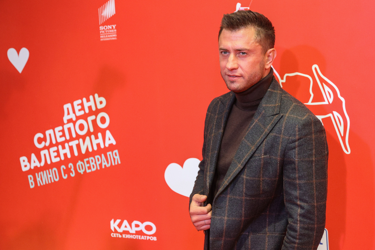 Актер Прилучный перестал быть подписчиком дочери после вечеринки бывшей жены