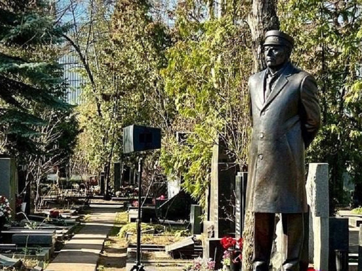 Памятник Жириновскому предлагают установить в Нижнем Новгороде