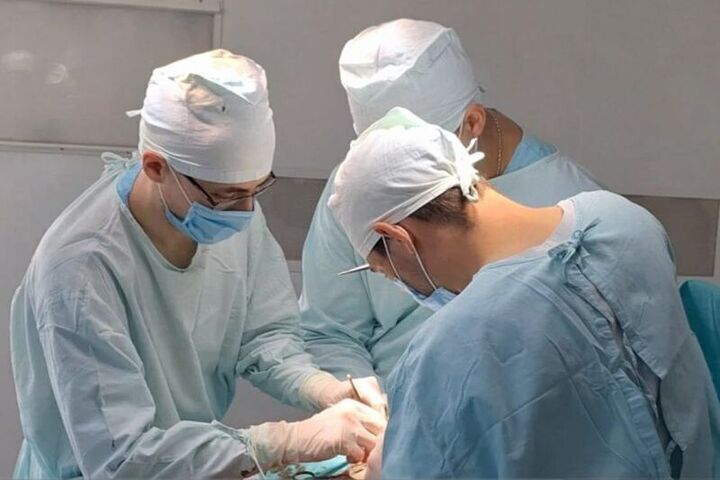 В Уфе врачи помогли пациенту со слабостью в руках и ногах