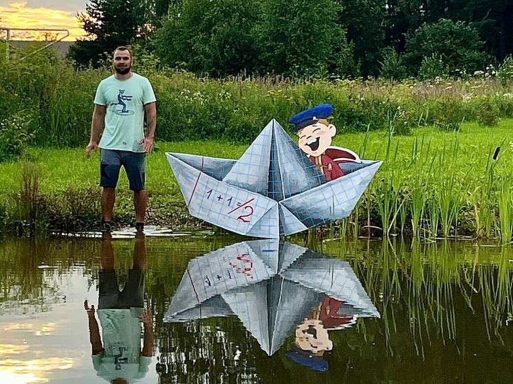 В Боровске запустили «яхту» с Вовкой из Тридевятого царства