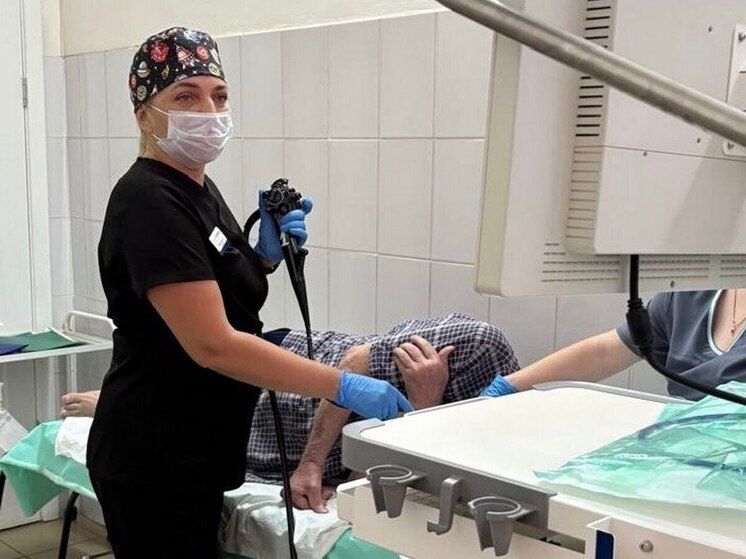 Пациентке из Энгельса удалили дивертикул, из-за которого она не могла глотать