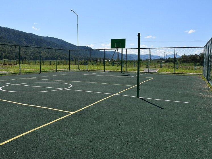 Готовность новой школы в таежном селе Хакасии составила 98%