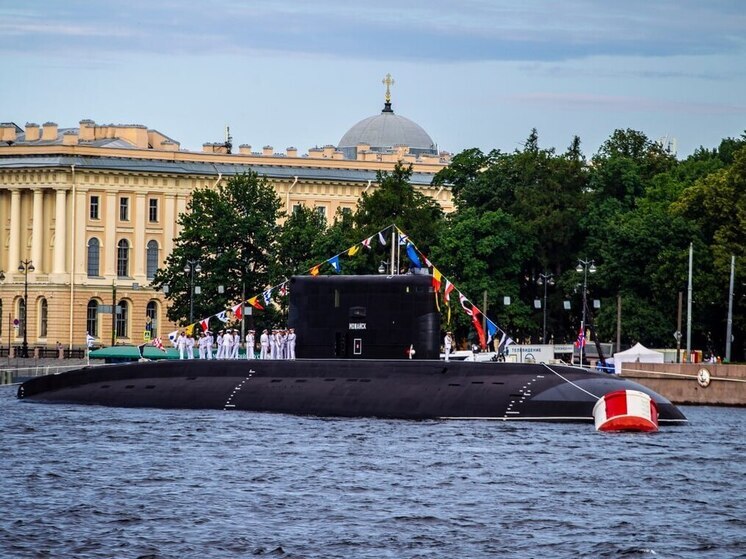 На День ВМФ в Петербурге не будут проводить салюты и парад