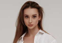 Александра Прокопец празднует 20-летие: лучшие фото юной фигуристки