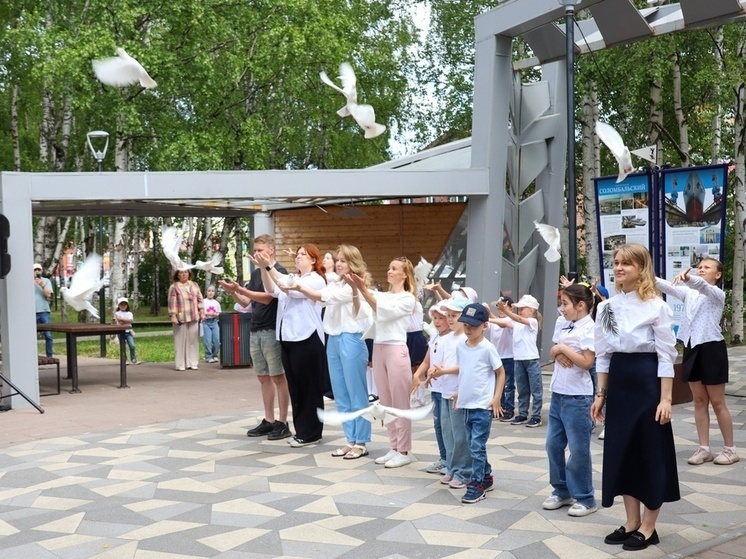 В Архангельске почтили память детей, погибших в Донбассе