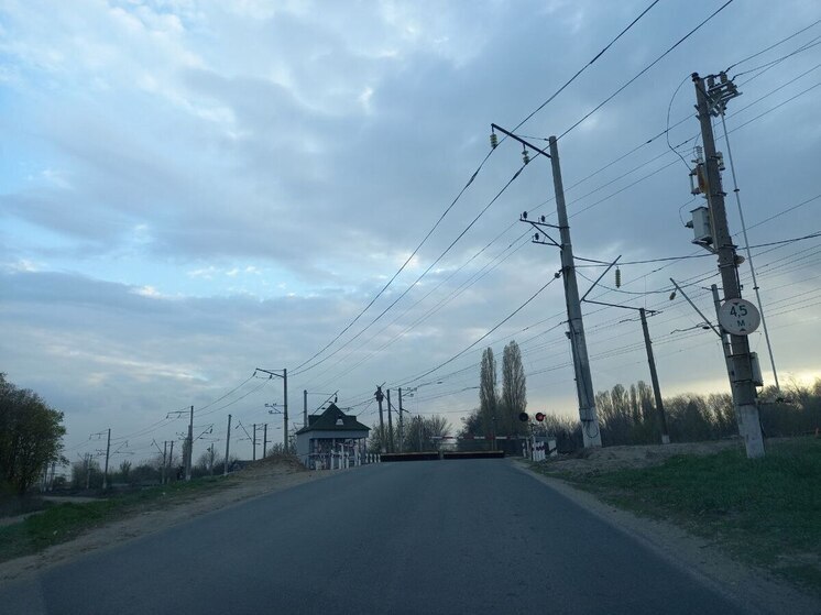 Возле саратовской Багаевки закроют переезд