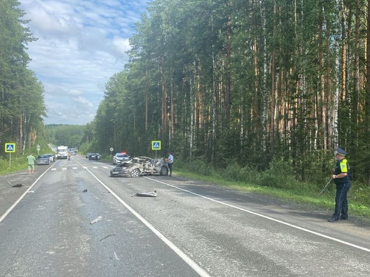 На свердловской дороге погибли водители Opel и Chery