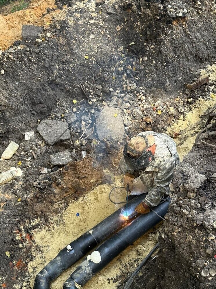 В Тамбове старые трубы меняют на новые