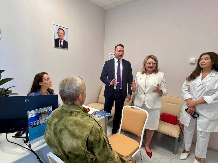 Приемная фонда «Защитники Отечества» открылась в Муринской поликлинике