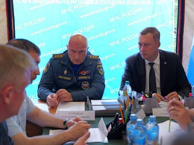 В Саратов прибыл министр МЧС Александр Куренков