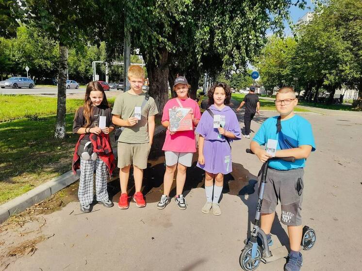 Сотрудники библиотеки рассказали жителям Серпухова о космонавте Светлане Савицкой