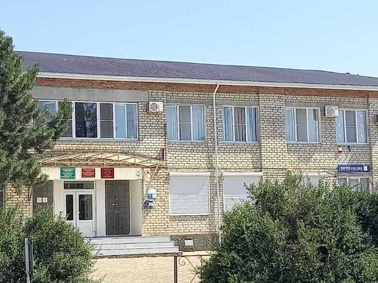 На Ставрополье ремонтируют крышу сельского ДК