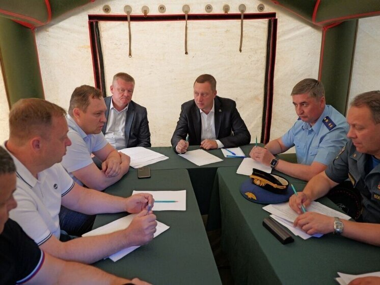 Аварийно-спасательные работы на Блинова должны завершиться к утру воскресенья