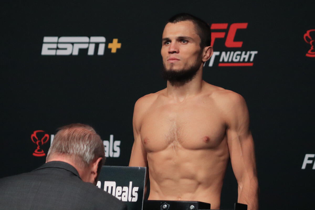 Хабиб Нурмагомедов заявил, что его брат Умар выступит в главном бою UFC