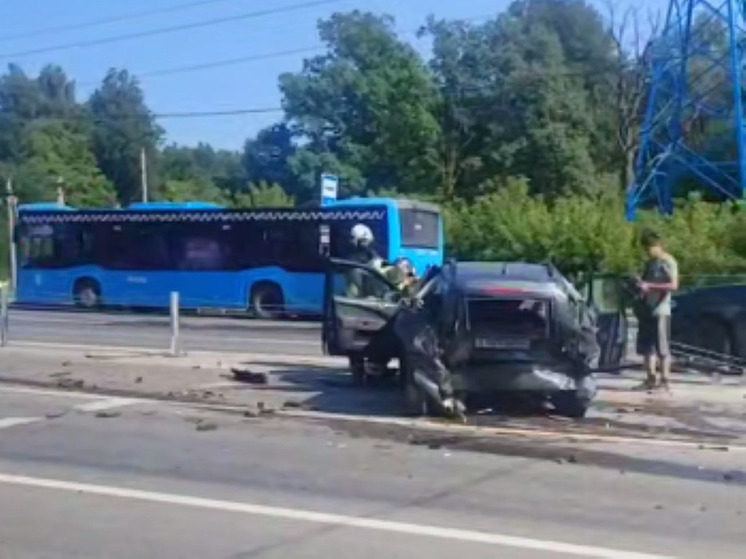 Крупная авария произошла на Варшавском шоссе в Подольском округе