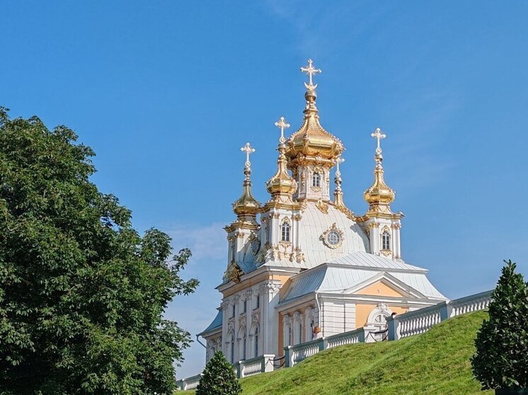 27 июля 2025 года по народному календарю отмечается день Акилы или Дозоры. Православная церковь в этот день вспоминает апостола от семидесяти Акилу — ученика Двенадцати апостолов.