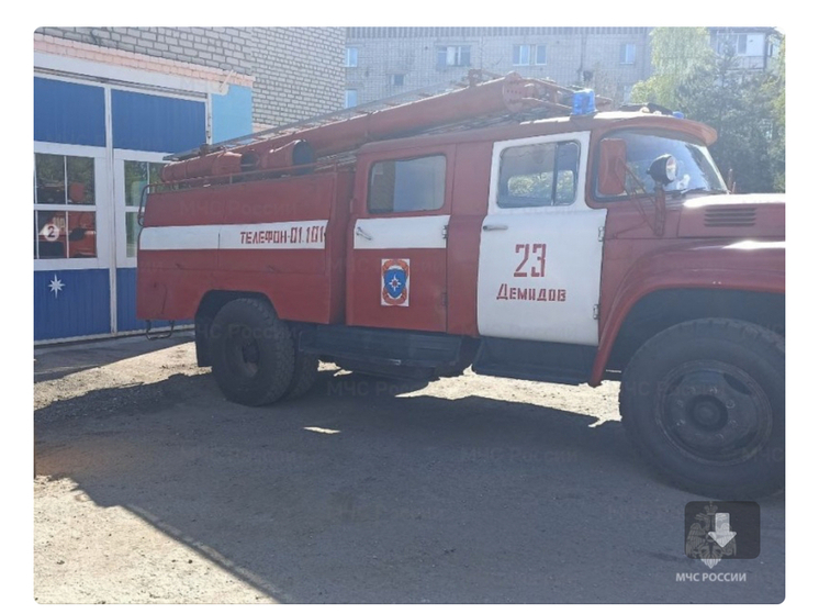 В Демидовском районе загорелся жилой дом