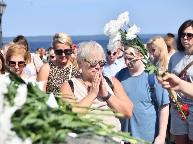 В Петрозаводске почтили память детей -жертв войны