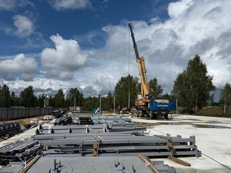 В Красном обсудили ход строительства нового ФОКа