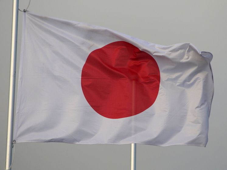 Kyodo: Япония полностью сняла ограничения на службу женщин в армии