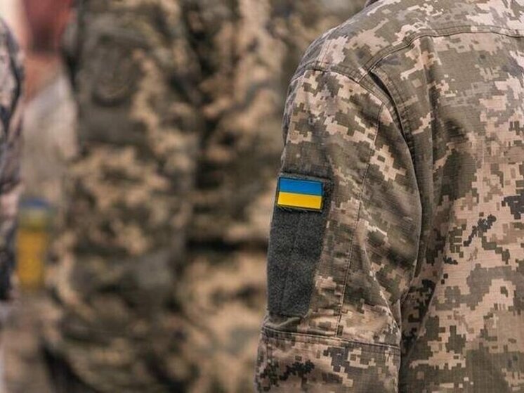Морпехи РФ нашли на позициях ВСУ под Сумами неизвестные таблетки и порошки