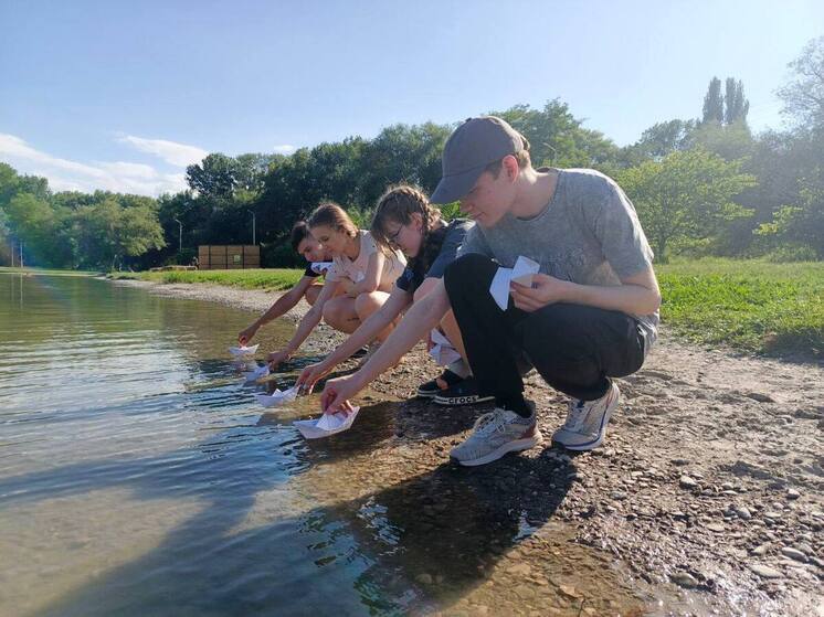 На Ставрополье почтили память погибших детей Донбасса