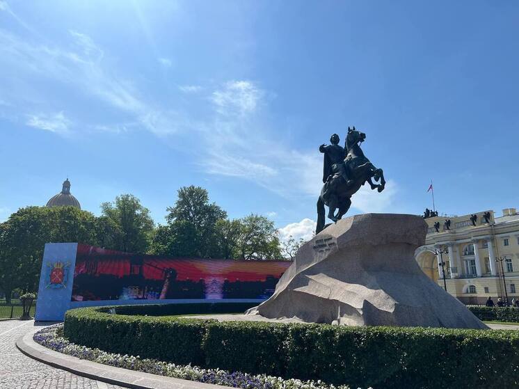 Петербург вступил в климатическую схватку с Сочи и Махачкалой