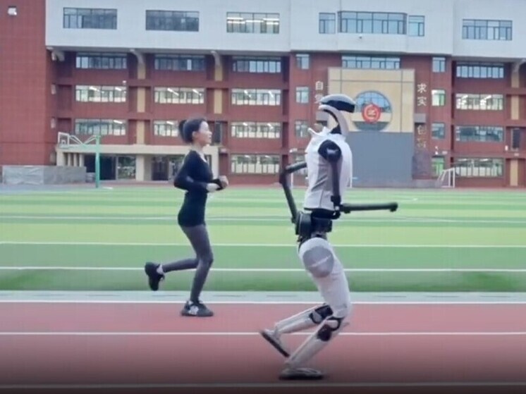 Chinesische Ingenieure enthüllen den schnellsten humanoiden Roboter