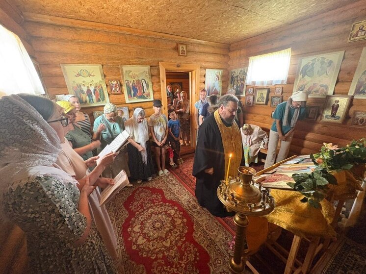 Молебен княгине Ольге отслужили в Псковском районе