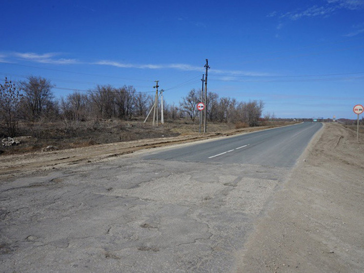 В Пугачеве дорогу отремонтируют на год раньше, чем было запланировано