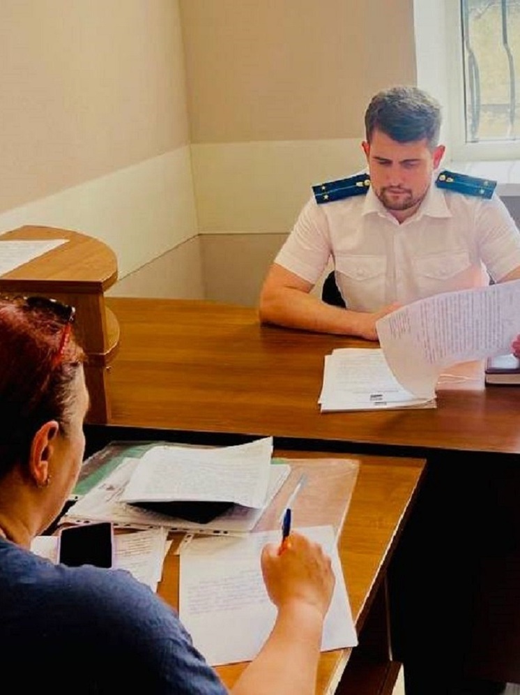 В Курской области экс-главам сельсоветов задолжали сотни тысяч рублей