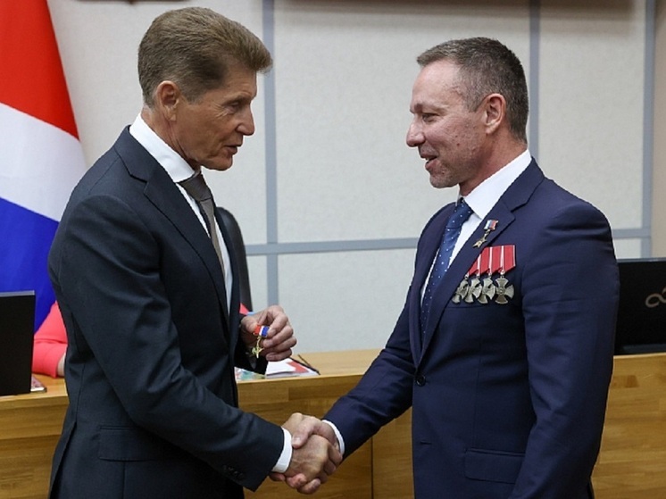 Герой России и кавалер четырех орденов Мужества получил высшую награду Приморского края