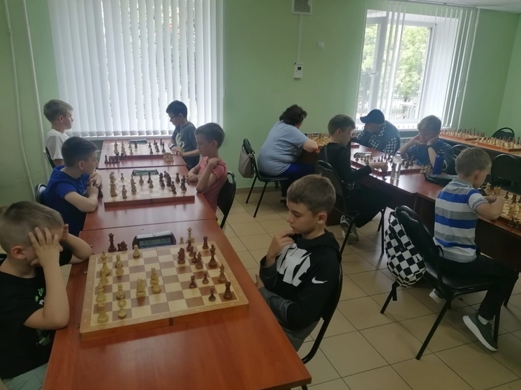 В Серпухове прошел турнир ко Всемирному дню шахмат