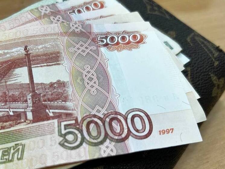 На Алтае мужчина заплатит крупный штраф за насилие и мат в адрес полицейского