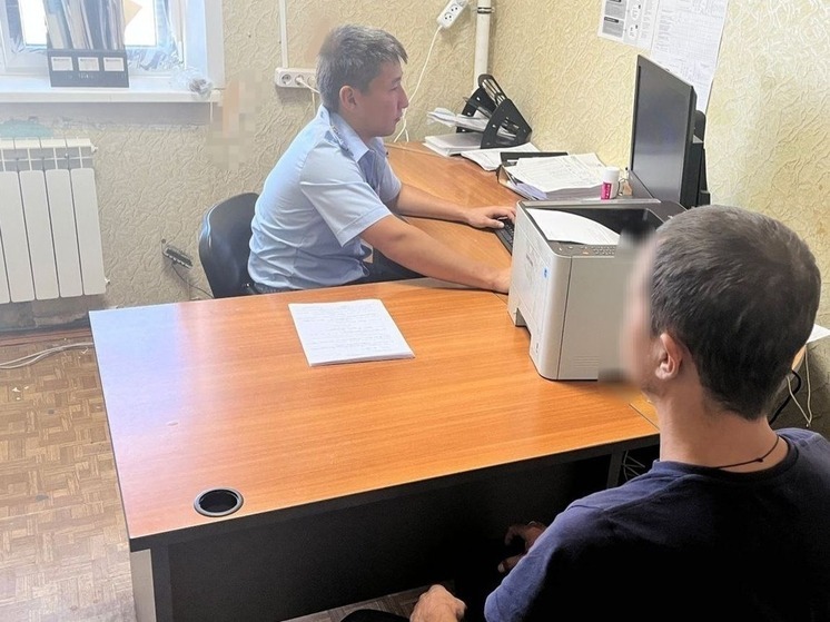 Задержали обманувшего пенсионерку из Калмыкии мошенника-вымогателя